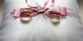 Should I buy a light, medium or heavy weight wedding ring?