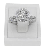 9k white gold stunning bridal set with round brilliant cut