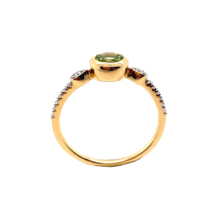 18K Yellow Gold Round Peridot & Diamond Ring