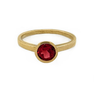 9K Yellow Gold Round Garnet Ring