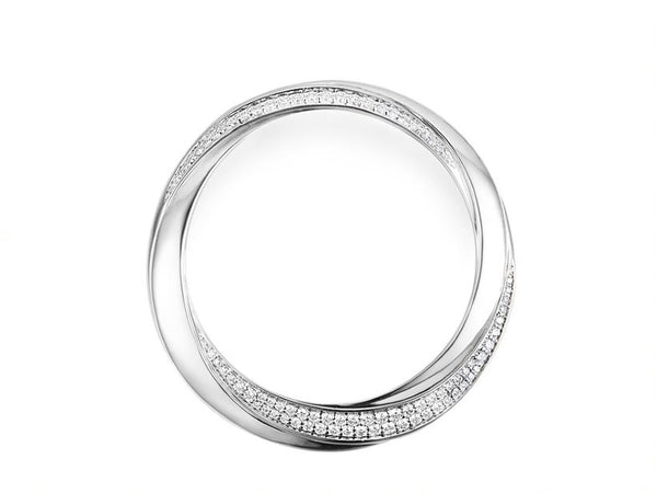 18ct White Gold Diamond Set Circle Pendant