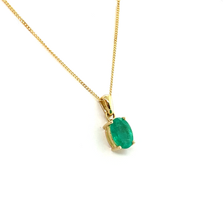 9K Yellow Gold Oval Emerald Pendant