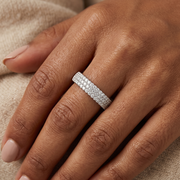 18K White Gold Diamond Set Wedding Band