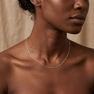 Model wearing 9K White Gold Singapore Chain - Sonny's Jewellers