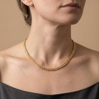 Model wearing 9K Yellow Gold Flat Woven Chain - Sonny's Jewellers