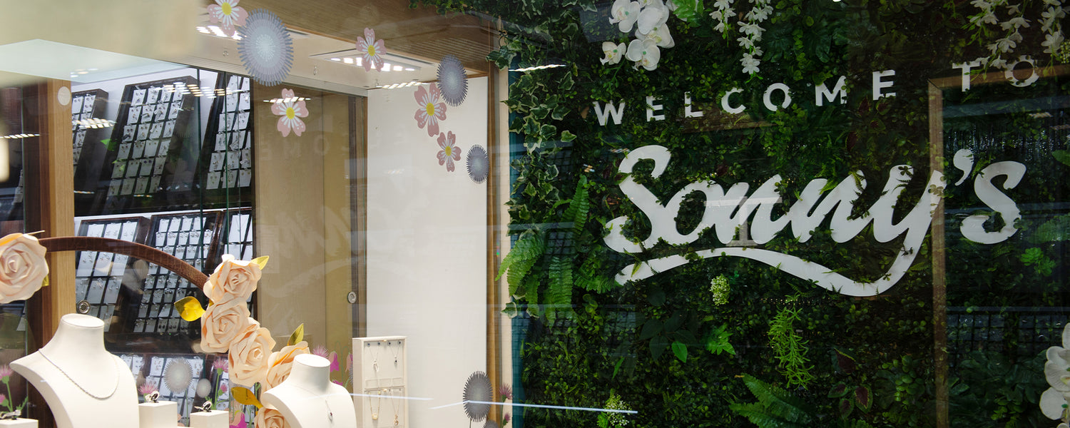 Sonny's Jewellers showroom with sign