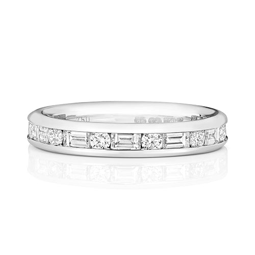 18ct White Gold Baguette and Round Diamond Ring