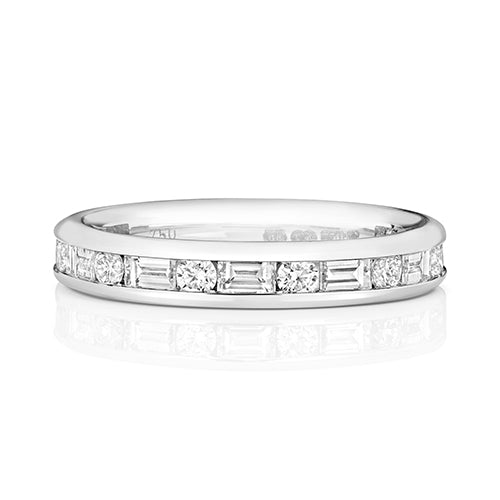 18K White Gold Baguette and Round Diamond Ring