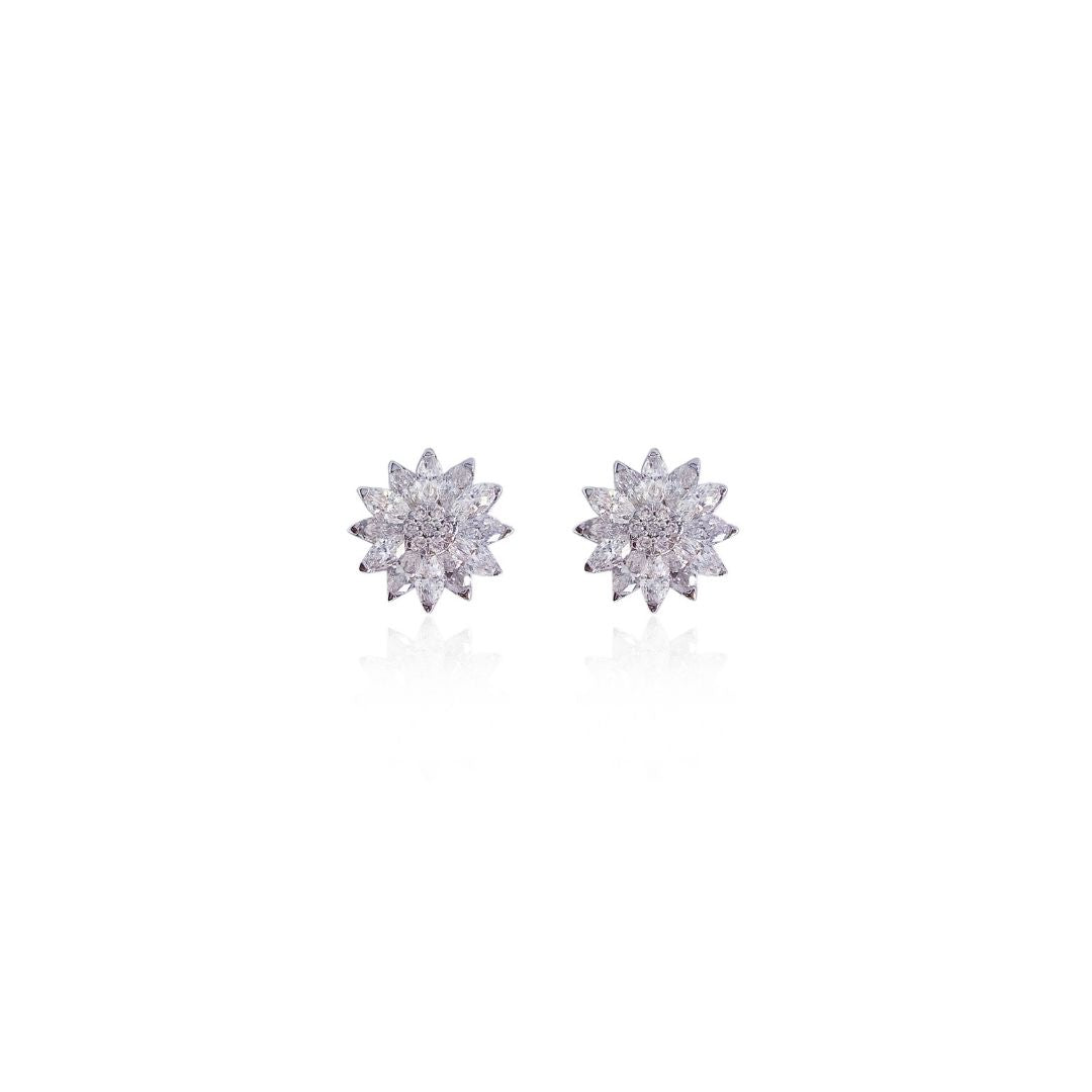 18ct White Gold Diamond Daisy Earrings
