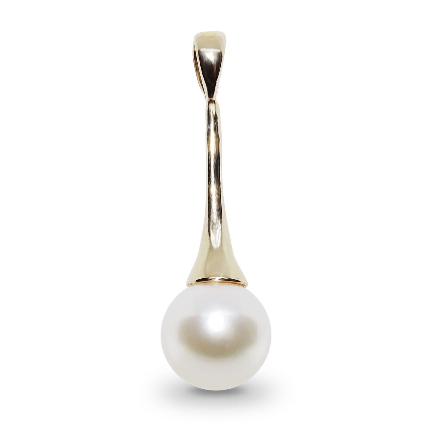 9ct Yellow Gold Cultured Pearl Pendant